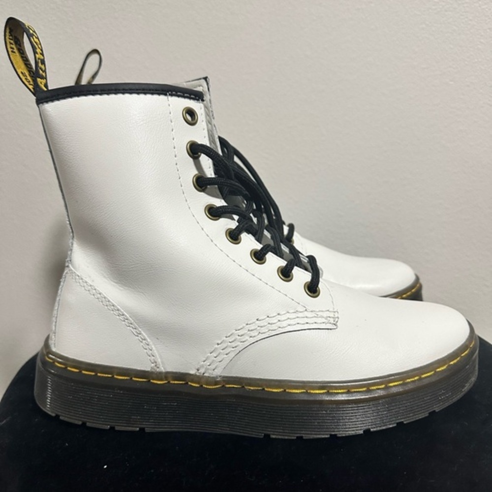 Doc Martens Zavala White boots Ladies 6